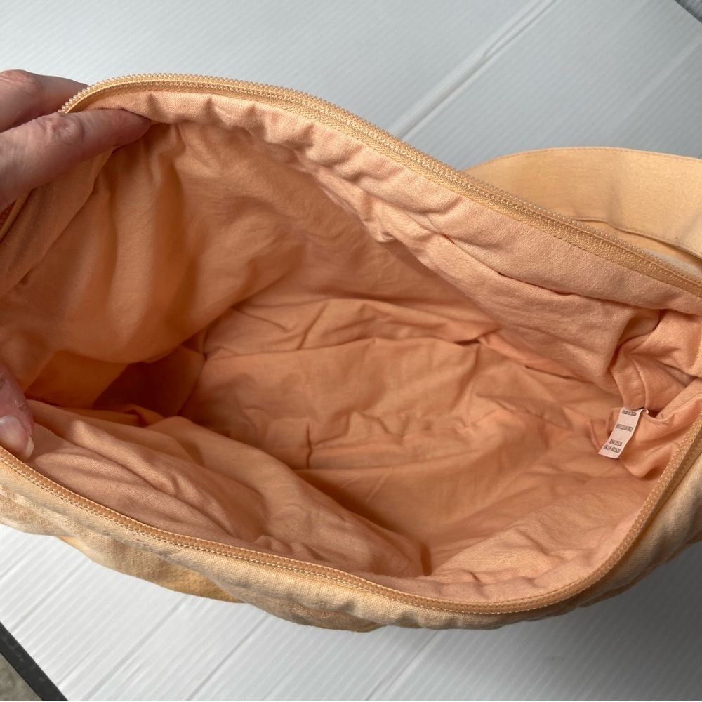 World Market Ombré Brown/Orange Quilted Crossbody Purse - Picture 6 of 8